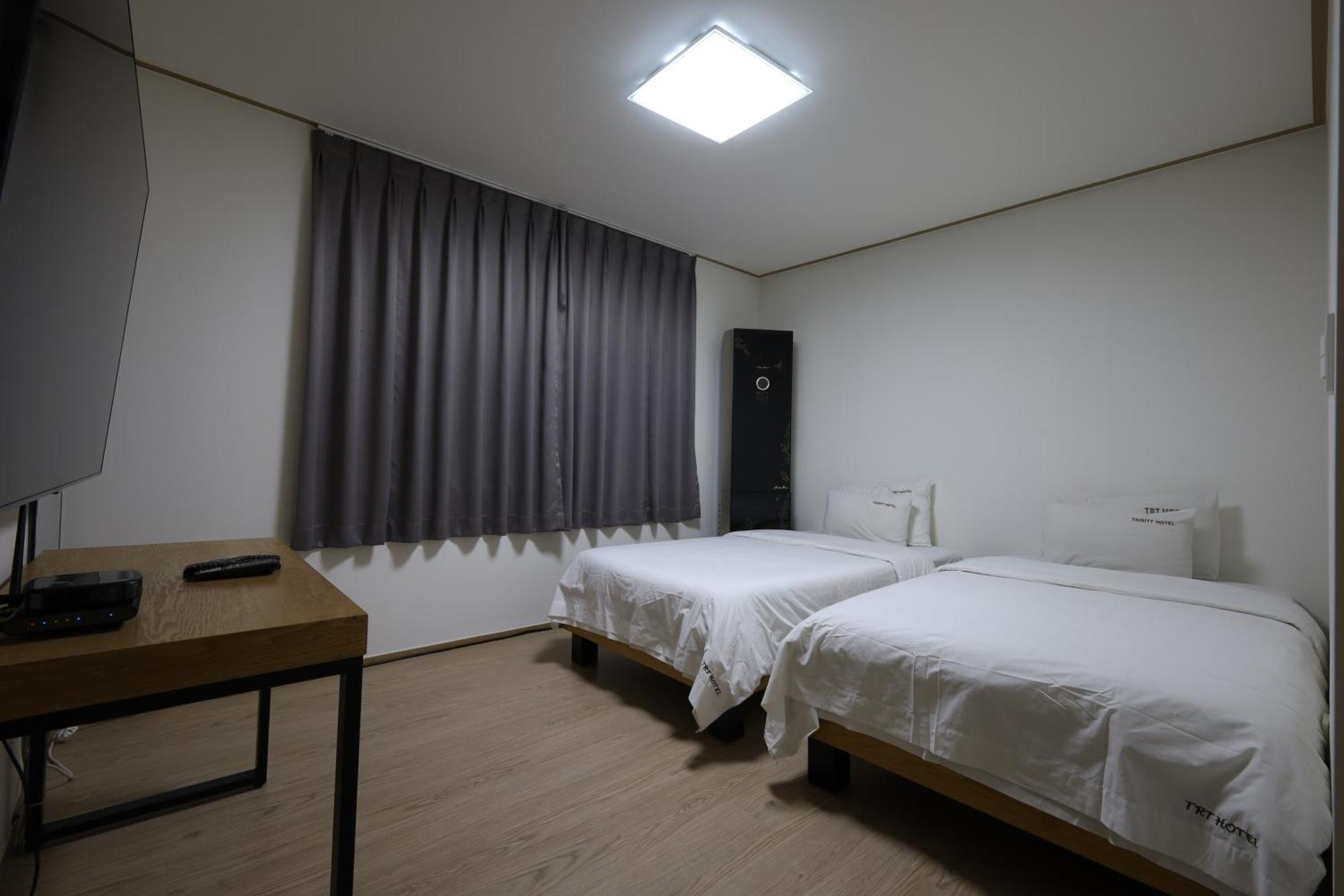 Trt Hotel Busan Esterno foto