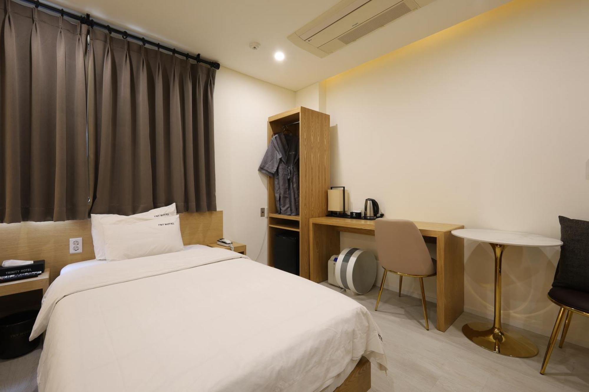 Trt Hotel Busan Esterno foto