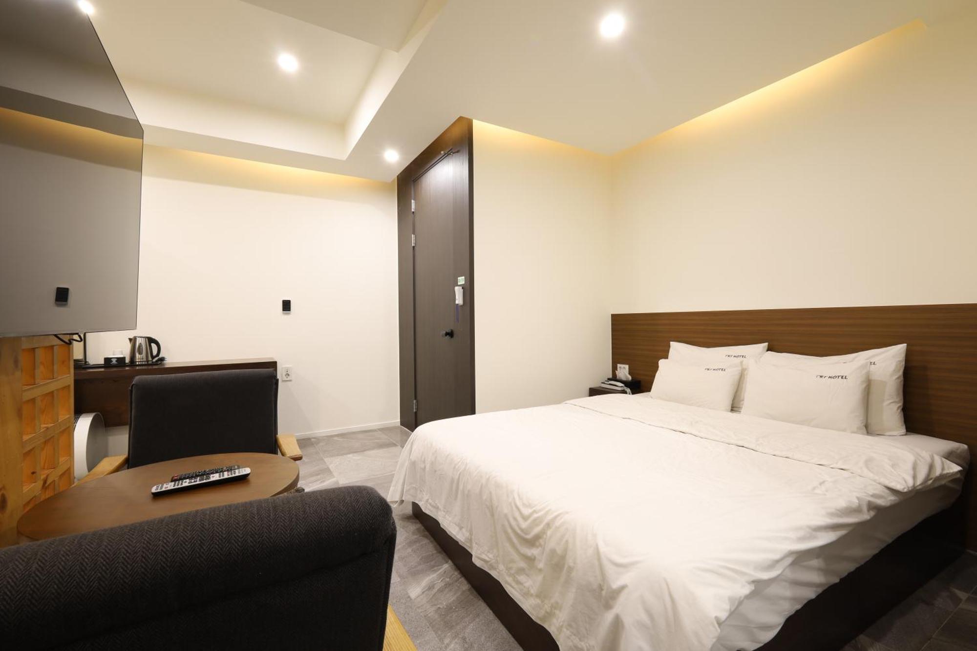 Trt Hotel Busan Esterno foto
