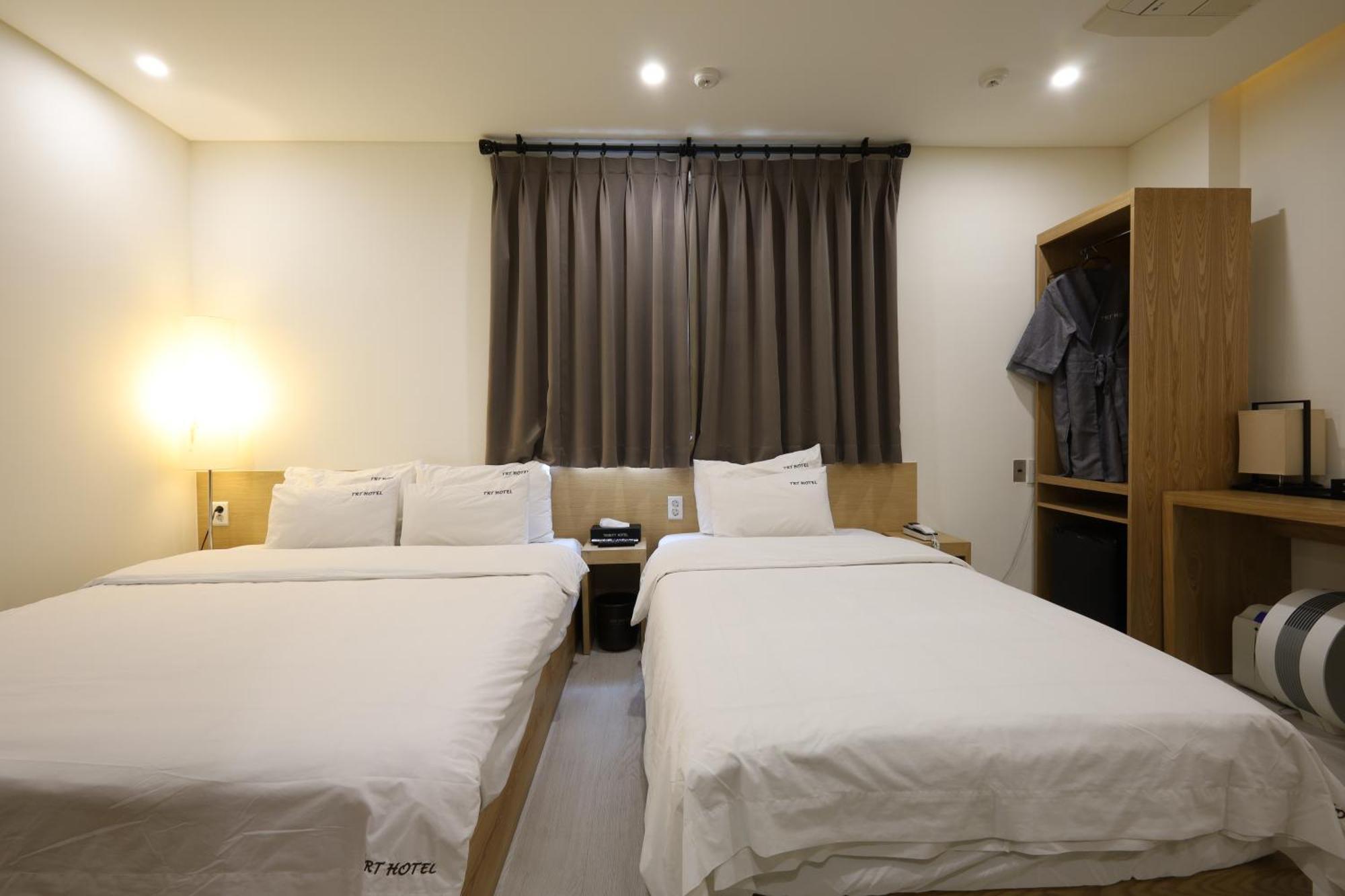 Trt Hotel Busan Esterno foto