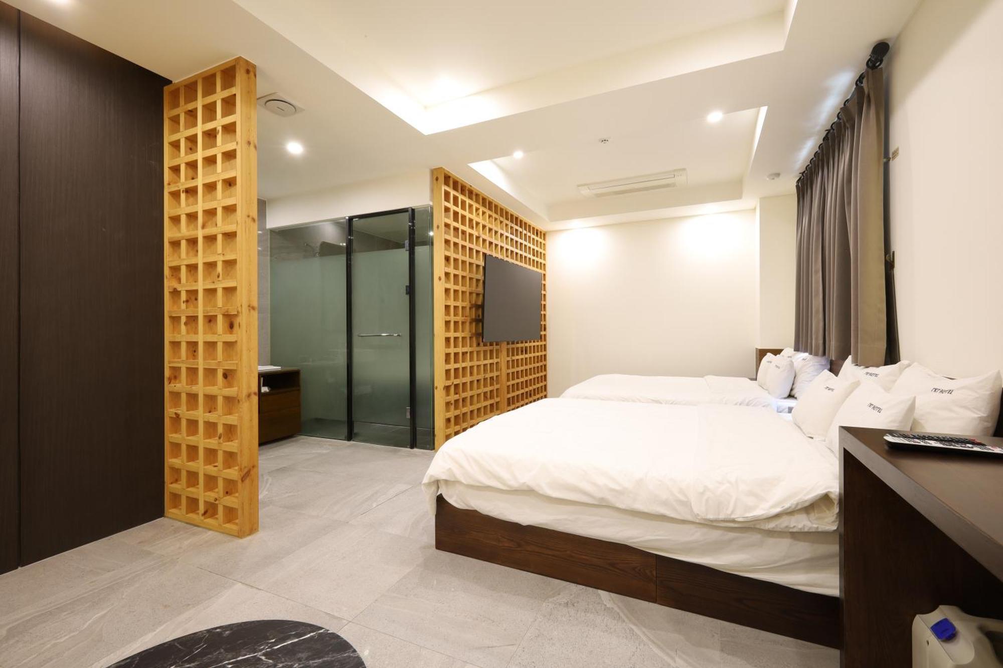 Trt Hotel Busan Esterno foto